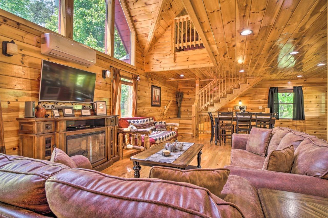 Pigeon Forge Cabin Sauna, Saltwater Pool And Views! Sevierville Exterior photo