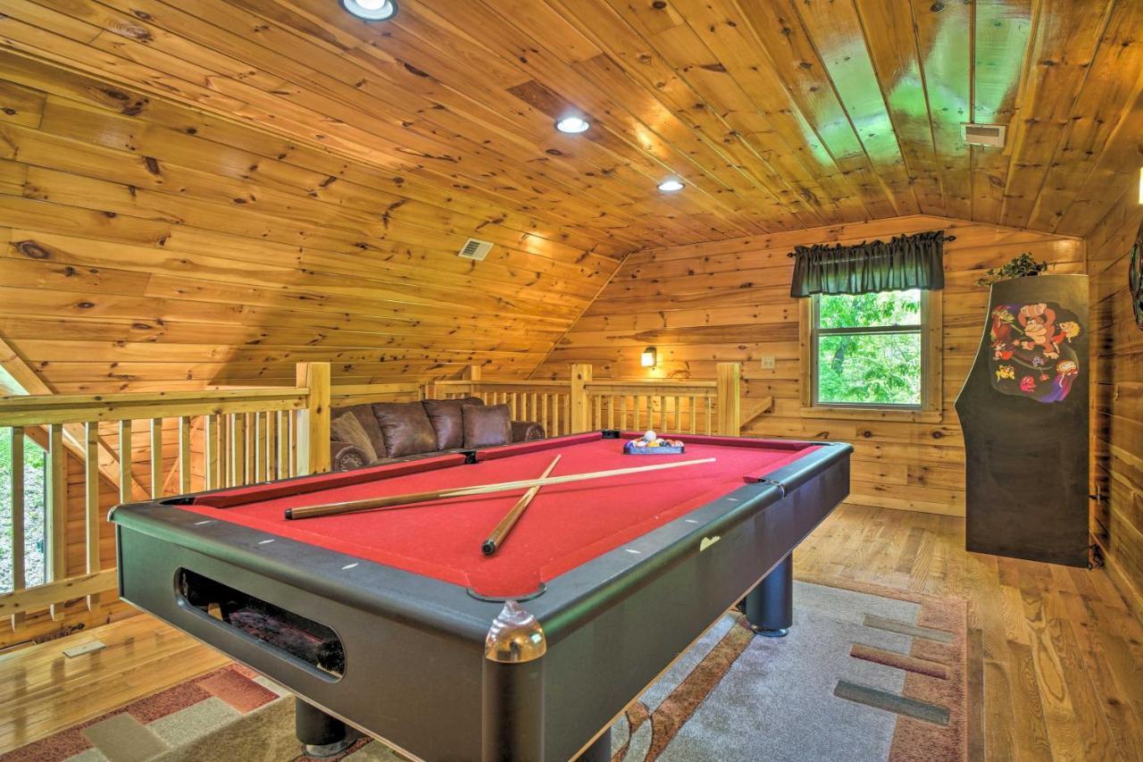 Pigeon Forge Cabin Sauna, Saltwater Pool And Views! Sevierville Exterior photo